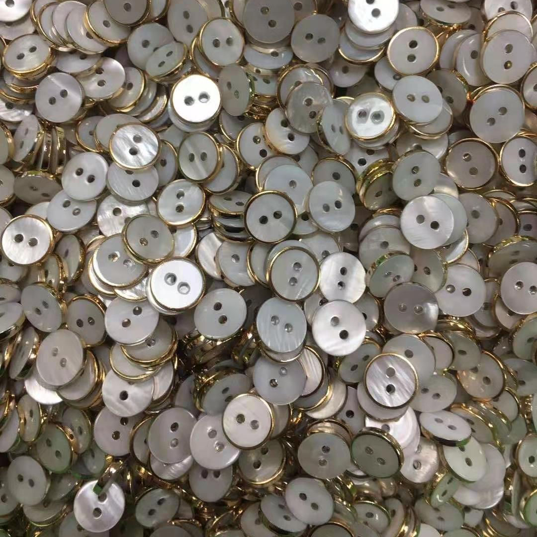 natural shell  buttons