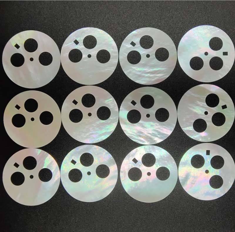 natural shell  buttons