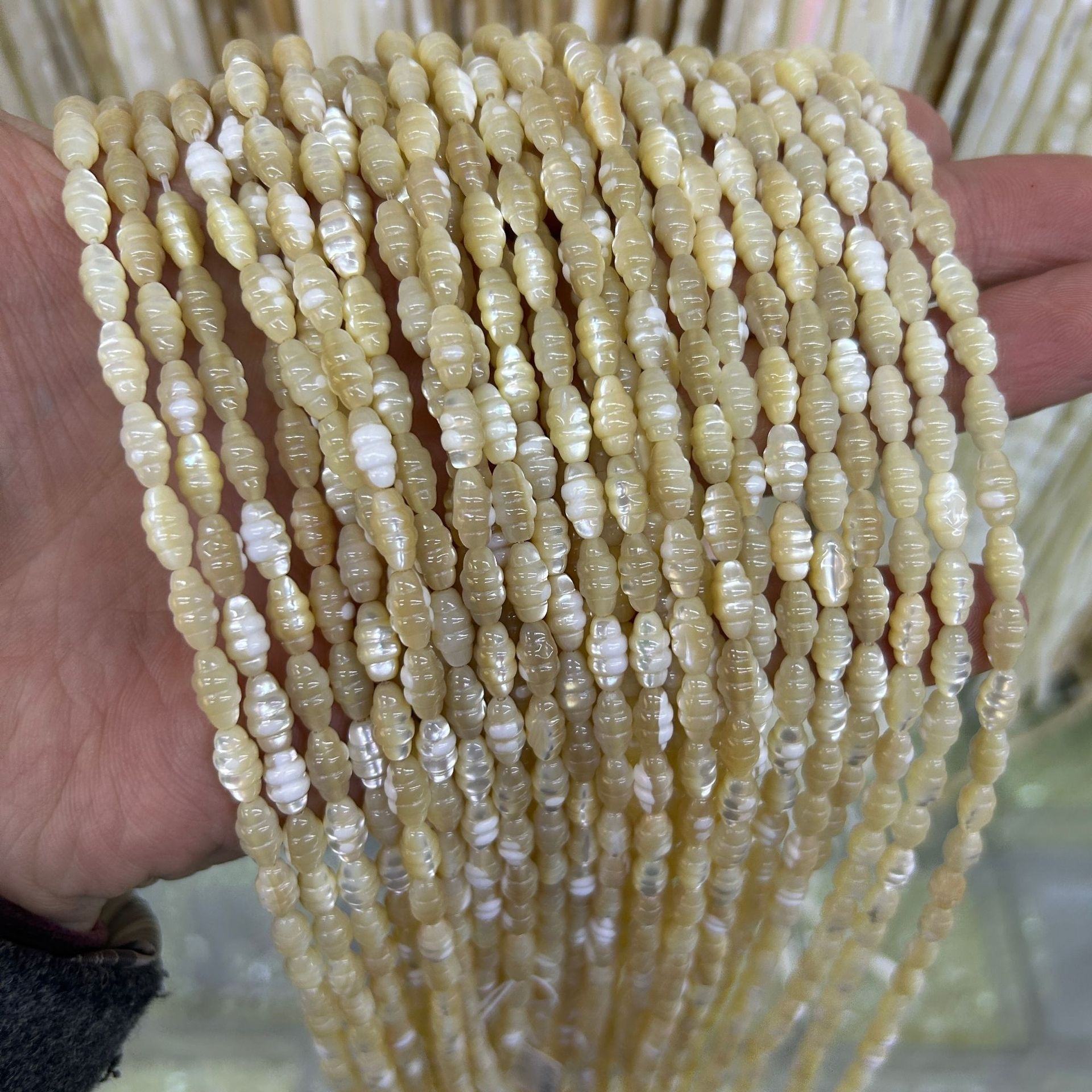 natural shell pearts